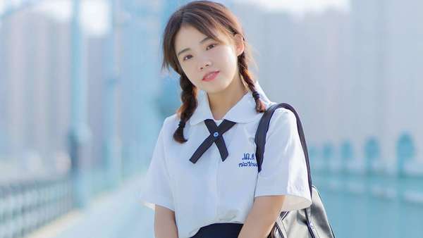 用夸迪悬浮油脸会变黑吗？