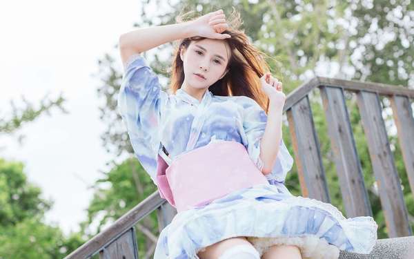 一款护肤产品居然能同时消除黑眼圈与细纹，真相是什么？