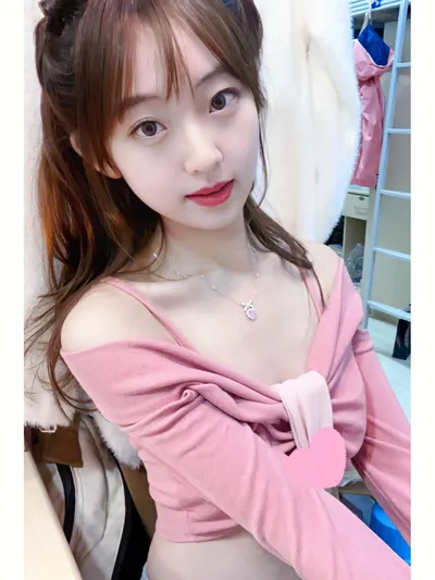 如何有效去眼袋？推荐简单方法！